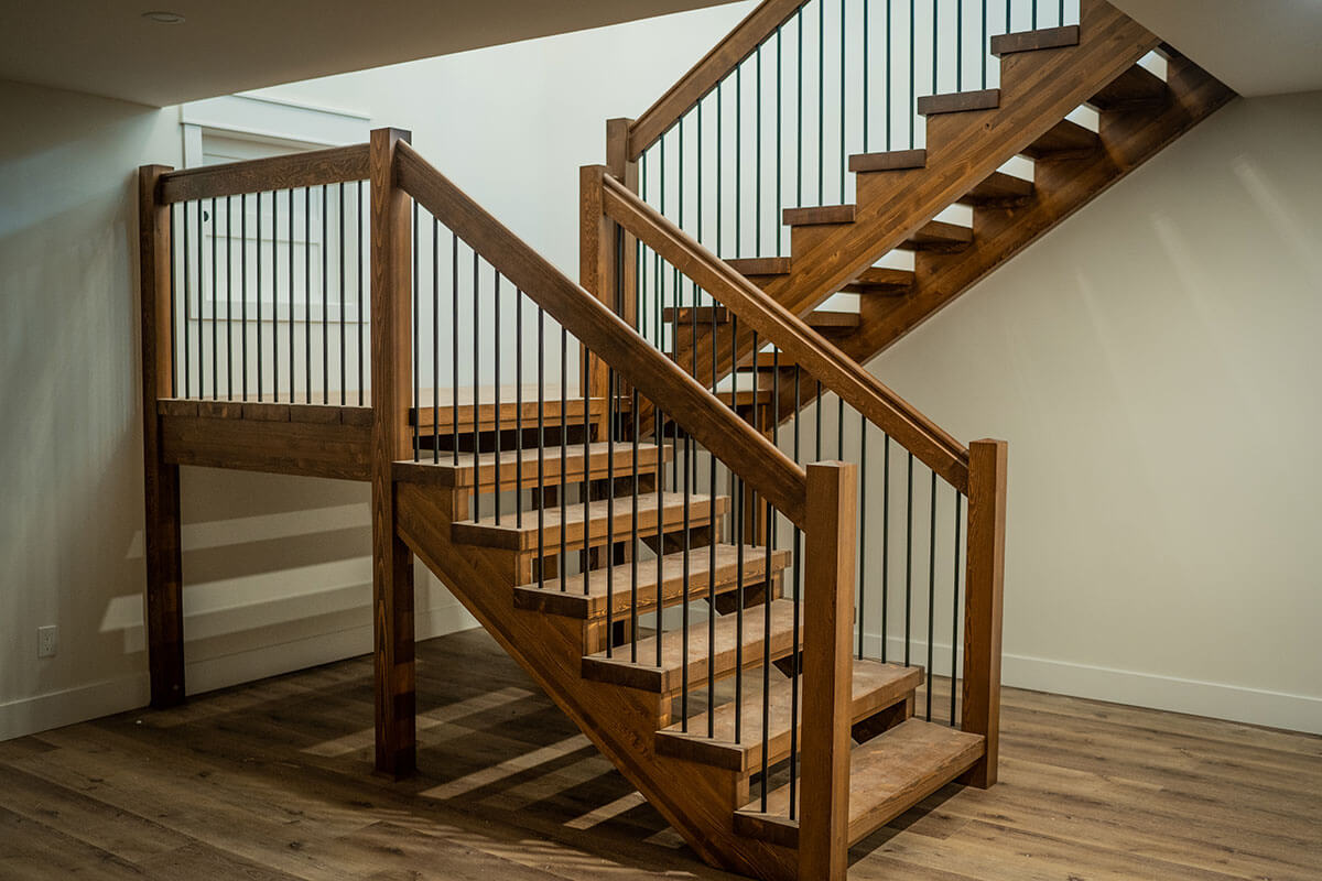 Canadian timber frame staircase by Smith Timber Works.